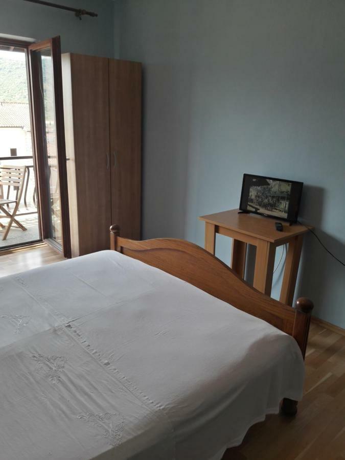 Apartments Antonio Stari Grad  Exterior foto